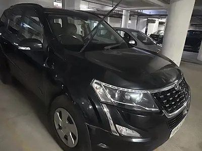 2019 Mahindra XUV500 W3 1