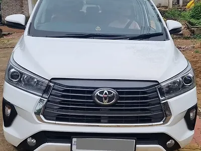 2016 Toyota Innova Crysta 2.4 GX AT 8 STR 1