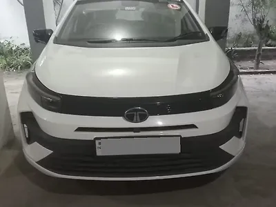 Second Hand Tata Altroz Creative Petrol 1.2L Automatic (AMT) in Gaya