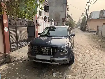 2022 हुंडई वेन्यू s(o) 1.5 crdi 1