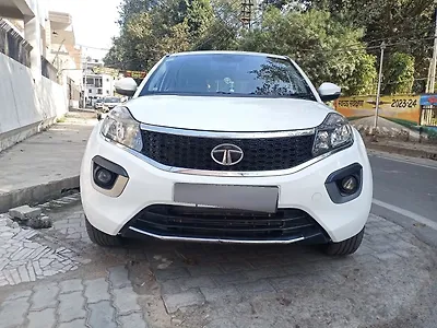 Second Hand Tata Nexon XM in Banda