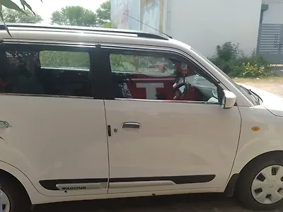 2025 मारुति सुज़ुकी वैगन आर ZXi Petrol 1.2L Manual 1