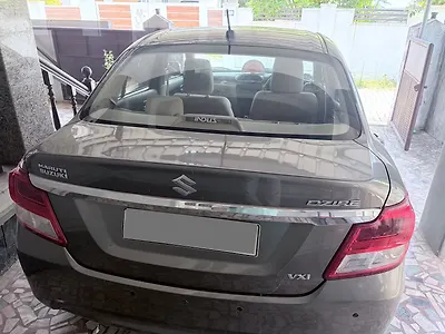 2017 Maruti Suzuki Swift DZire LXI 1