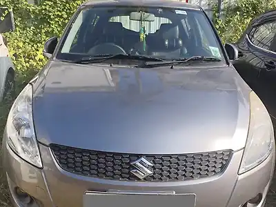 Second Hand मारुति सुज़ुकी स्विफ़्ट lxi in इरनाकुलम
