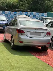 2011 हुंडई वरना फ़्लूइडिक 1.6 vtvt sx 1 2011 हुंडई वरना फ़्लूइडिक 1.6 vtvt sx 1