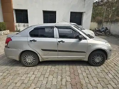 Second Hand मारुति सुज़ुकी स्विफ़्ट डिज़ायर lxi 1.2 bs-iv in अमरेली