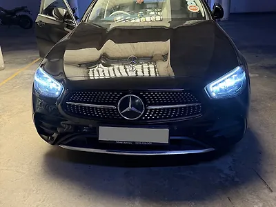 Second Hand Mercedes-Benz W110 Petrol in Noida