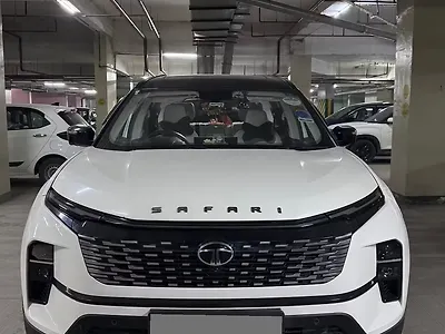 2024 टाटा सफारी Accomplished Dual Tone AT 7 STR 1
