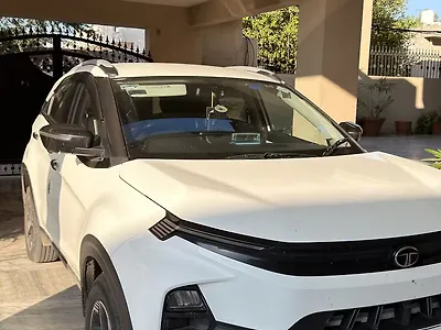 2025 Tata Nexon Creative 1.2 iCNG [2023-2025] 1