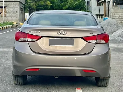 2013 Hyundai Elantra 1.8 SX AT
