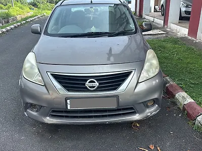 2011 निसान सनी XE 1