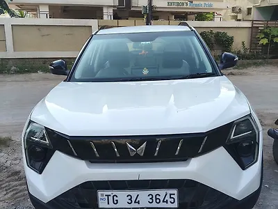 2024 Mahindra XUV 3XO AX5 Diesel 1.5L Turbo Manual 1 2024 Mahindra XUV 3XO AX5 Diesel 1.5L Turbo Manual 1