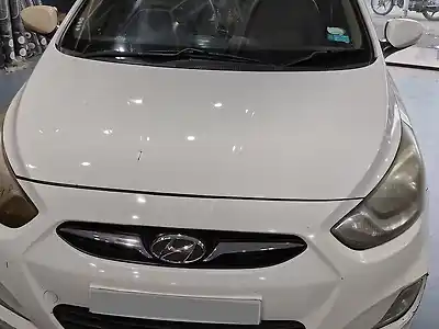 Second Hand हुंडई वरना फ़्लूइडीक 1.6 crdi sx in गुलबर्गा