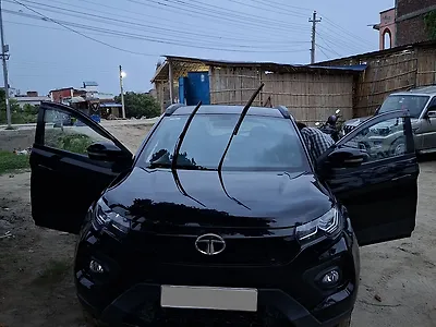 2023 Tata Nexon XZ Plus (S) Dual Tone 1