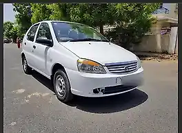 2015 टाटा इंडिका एलएक्स 1 2015 टाटा इंडिका एलएक्स 1