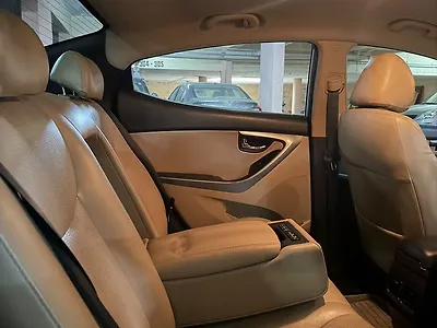 2012 Hyundai Elantra 1.8 SX AT