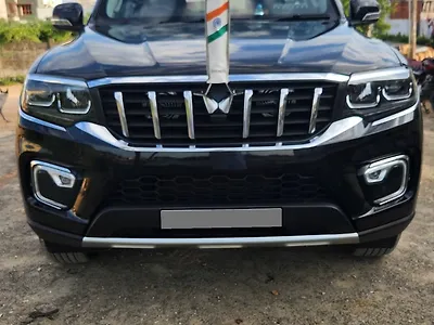 Second Hand Mahindra Scorpio N Z8 L Petrol MT 7 STR [2023-2024] in Cuddalore