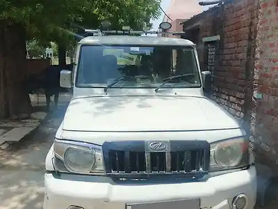 2013 महिंद्रा बोलेरो एसएलएक्स BS III 1
