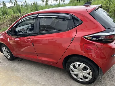 2023 Tata Altroz XM Petrol 1