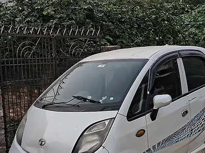 Second Hand Tata Nano CNG emax CX in Varanasi
