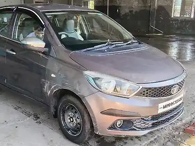 Second Hand टाटा टियागो रीवोटॉर्क xe (o) [2016-2019] in बरवानी