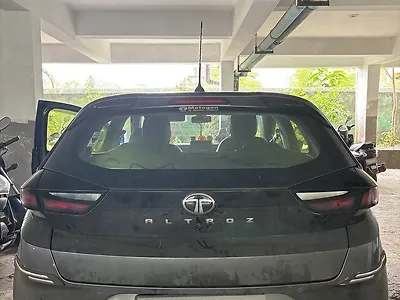 Second Hand Tata Altroz XM Plus (S) in Dhanbad