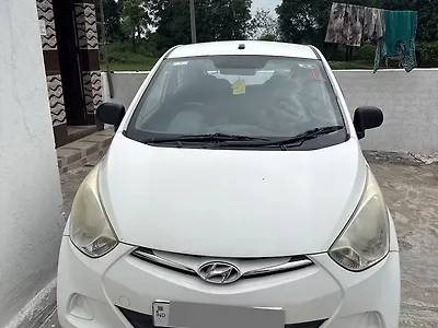 2015 हुंडई ईऑन एरा + 1