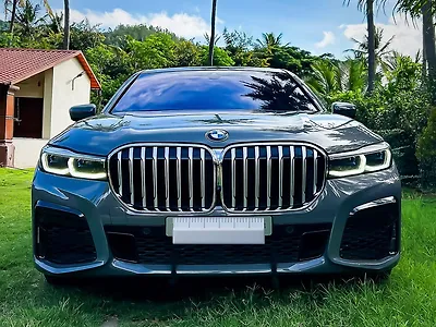 2022 BMW 7-Series 740 Li M Sport 1