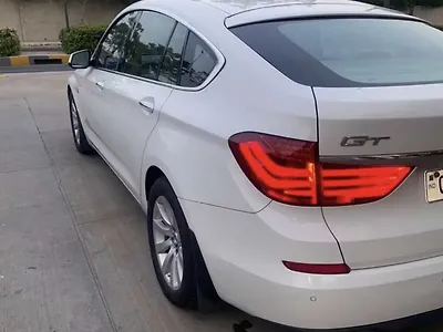 2011 BMW 5-Series GT 530d LE 1 2011 BMW 5-Series GT 530d LE 1