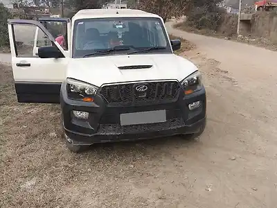 2015 महिंद्रा स्कॉर्पियो एस 2 1
