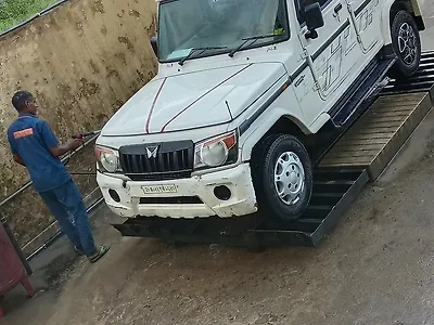2017 Mahindra Bolero Camper 1
