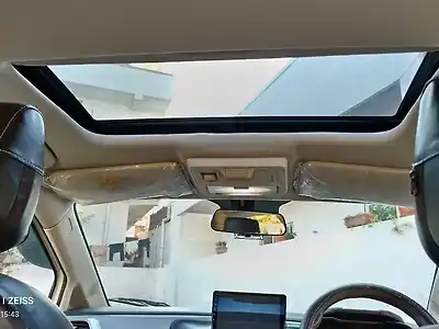 Second Hand टाटा अल्ट्रोज़ xm (s) पेट्रोल in भंडारा