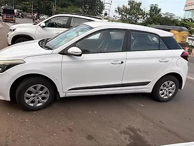 Second Hand Hyundai Elite i20 Sportz 1.2 [2016-2017] in Chandrapur