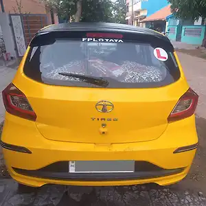 2020 Tata Tiago Revotron XZ 1