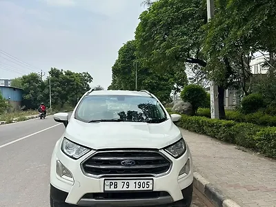 2018 Ford Ecosport Titanium + 1.5L TDCi 1 2018 Ford Ecosport Titanium + 1.5L TDCi 1