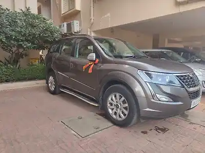 Second Hand महिंद्रा XUV500 w11 (o) एडब्ल्यूडी in भुवनेश्वर