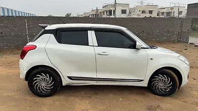 Second Hand Maruti Suzuki Swift LXi in Palanpur Second Hand Maruti Suzuki Swift LXi in Palanpur