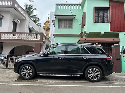 2023 Mercedes-Benz GLE 300d 4MATIC LWB