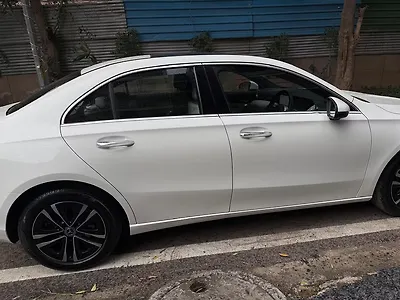 2024 Mercedes-Benz A-Class Limousine 200 1