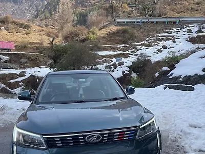2019 Mahindra XUV300 W8 (O) 1.2 Petrol [2019] 1