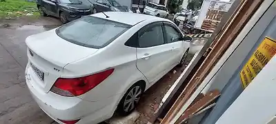 2013 हुंडई वरना फ़्लूइडिक 1.4 vtvt 1 2013 हुंडई वरना फ़्लूइडिक 1.4 vtvt 1