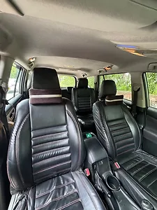 2016 Toyota Innova Crysta 2.4 V Diesel 1 2016 Toyota Innova Crysta 2.4 V Diesel 1