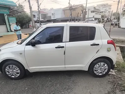 Second Hand Maruti Suzuki Swift LXi in Erode