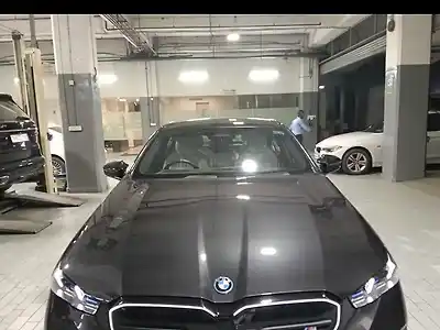 Second Hand बीएमडब्ल्यू i5 M60 एक्सड्राइव in मुंबई