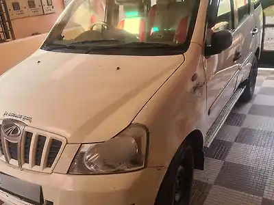 Second Hand महिंद्रा ज़ायलो e4 bs-iii in कनकपुरा