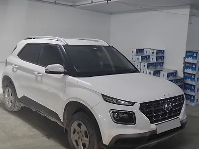 2021 Hyundai Venue S Plus 1.2 Petrol 1