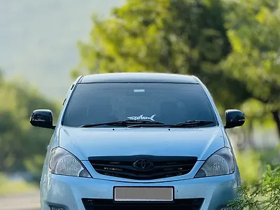 Second Hand Toyota Innova 2.5 E 7 STR in Madurai