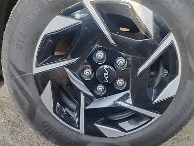 Second Hand Kia Sonet HTK 1.5 Diesel iMT in Ujjain