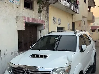 2015 Toyota Fortuner 3.0 4x4 AT 1