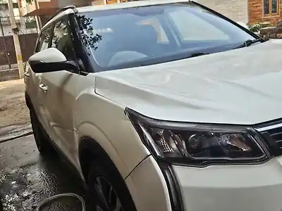 Second Hand महिंद्रा XUV300 1.5 w8 ऑटोमैटिक [2019-2020] in मथुरा